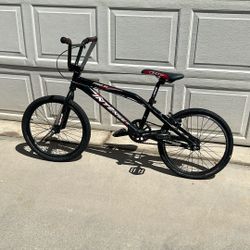 Intense Pro XL Race Bike