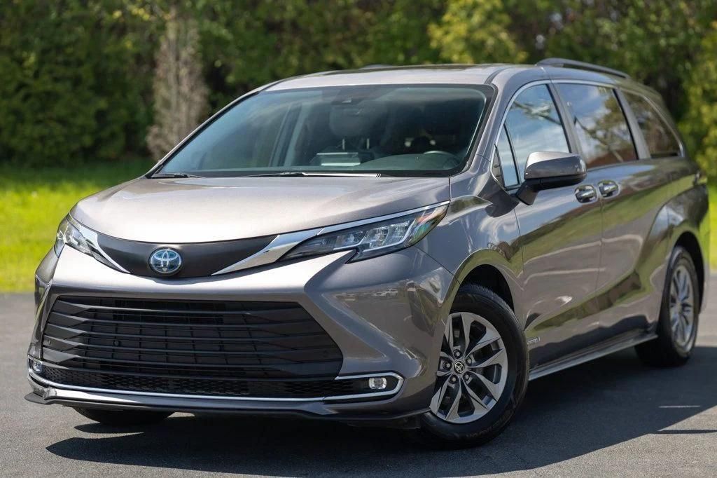 2021 Toyota Sienna