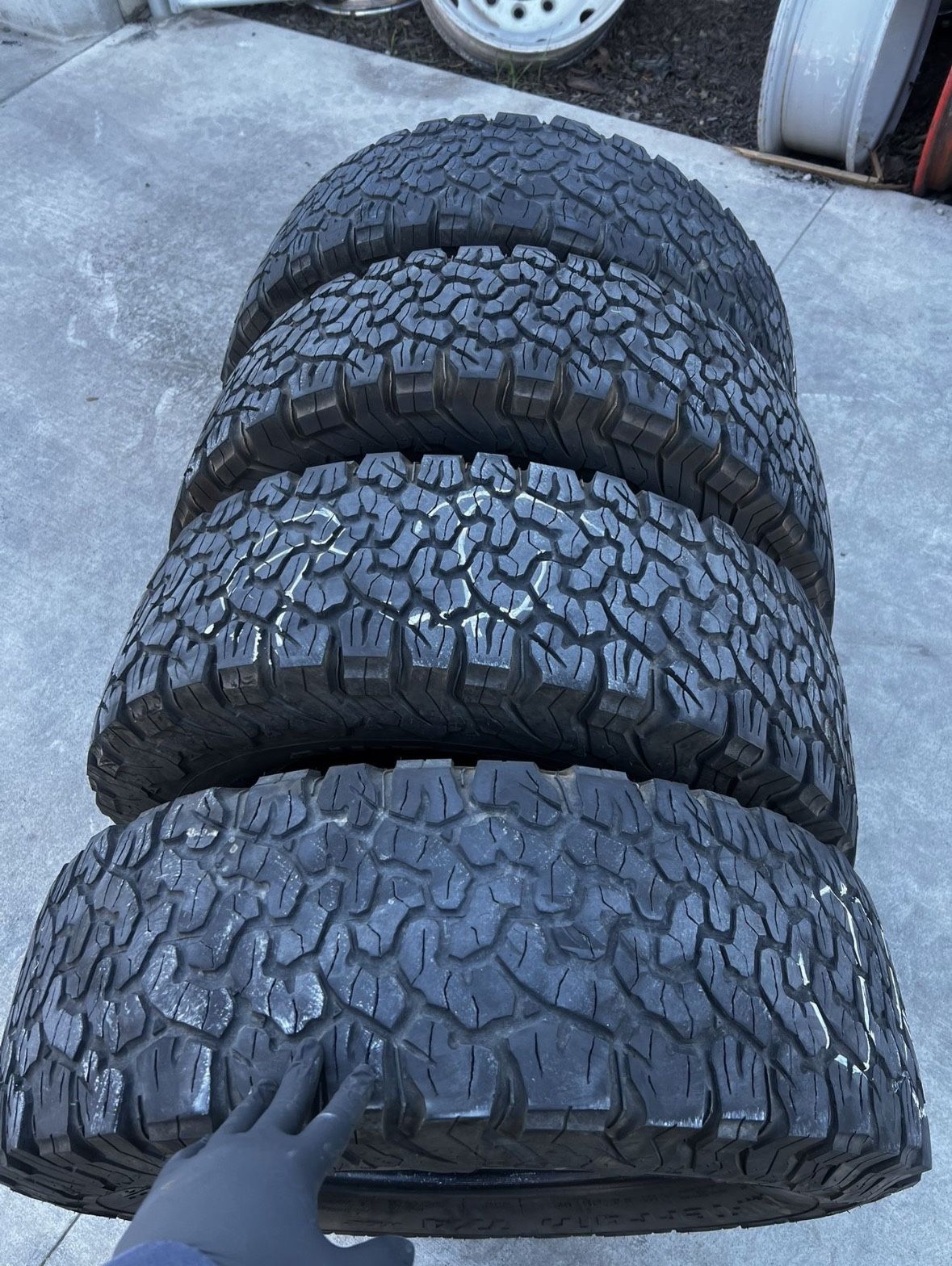 tires on toyota stocks