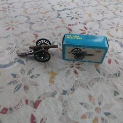 Antique Finished Die- Cast Miniature Cannon Pencil Sharpener 