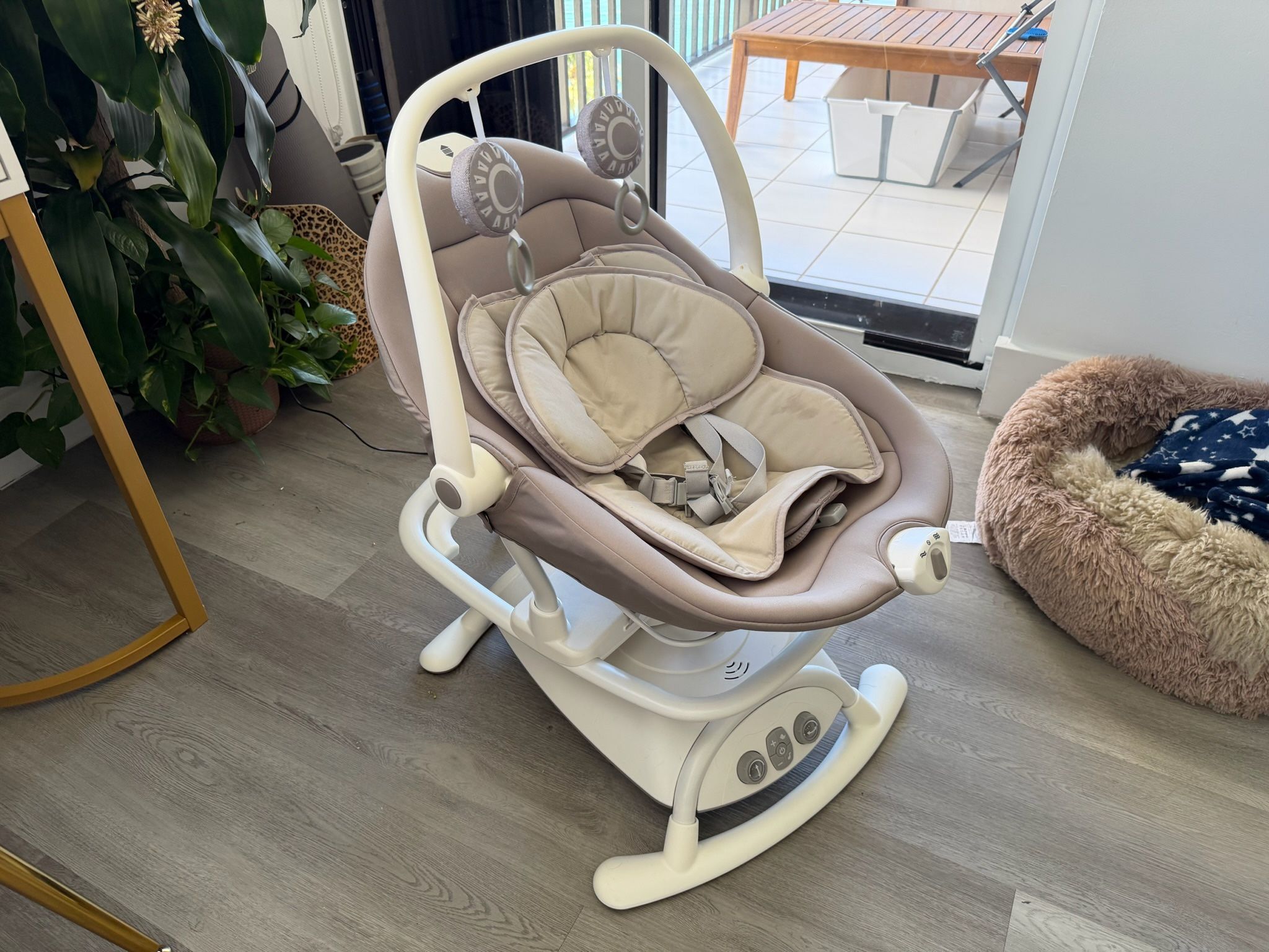 Joie cinnamon 2 in 1 glider and rocker