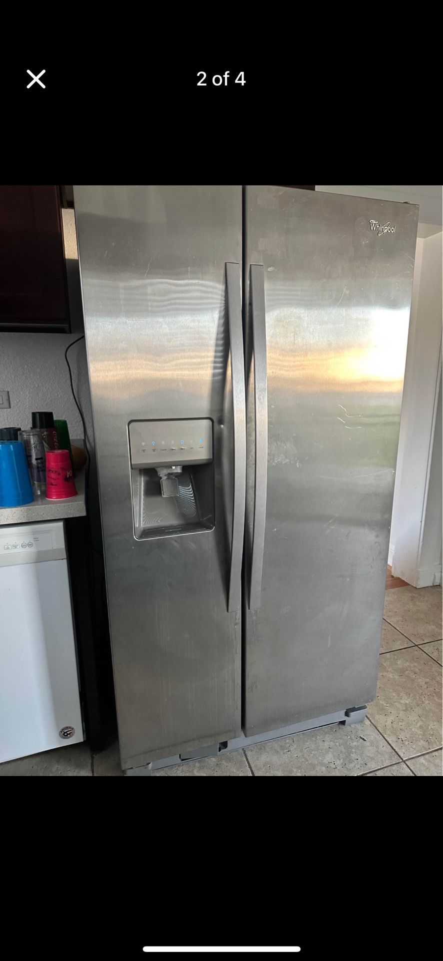Refrigerator Perfect For Garage Whirlpool In Excellent Condition