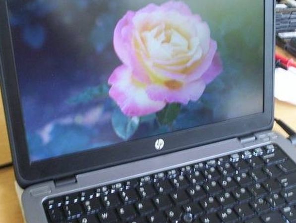 HP EliteBook 12.5" Intel i7 8GB 128GB SSD Web Cam Win 10 - $299 (Schererville)