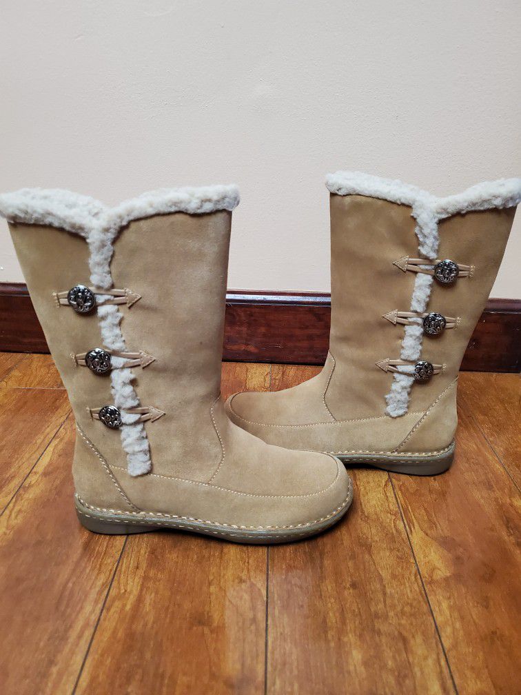 Minnetonka Suede Fur Trim Women Boots