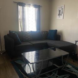 Couch & Matching Pillows 