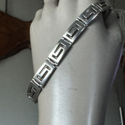 Beautiful Vintage 925 Sterling Silver Greek Maze Panel Link Bracelet 11.23 MM Bracelet Unisex  Size 9 
