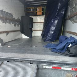 Moving / Mover 
