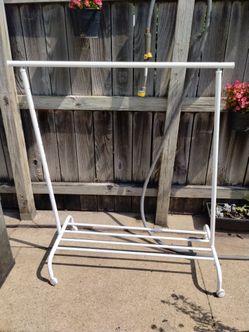 Rolling Clothes Rack