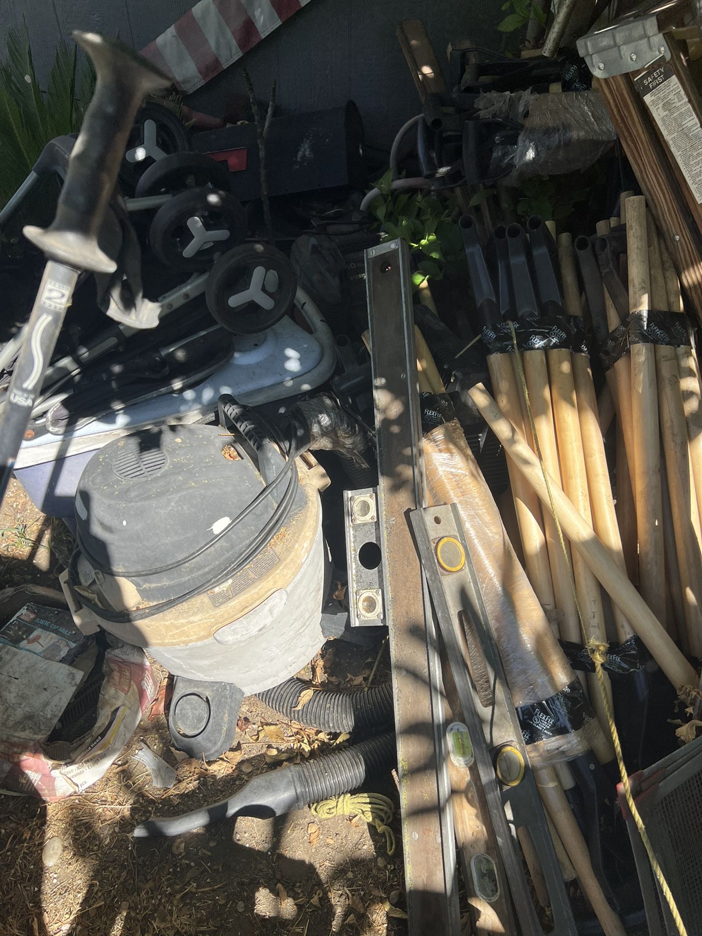 Stuff For Sale 