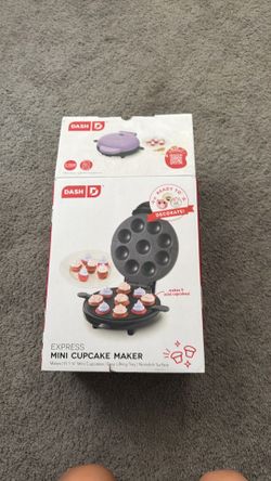 Mini cupcake maker