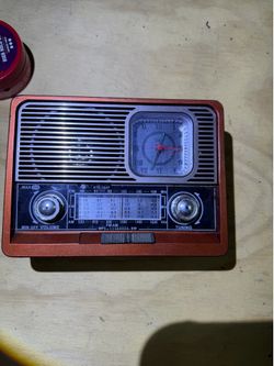 Retro Portable Radio with Clock & Flashlight