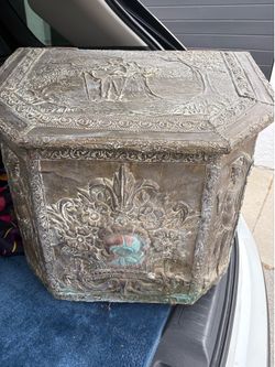 Antique chest