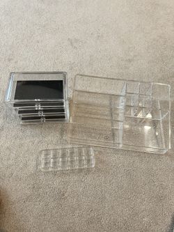 Acrylic Jewelry & Makeup Organizer Set (3-Piece) – Excellent Conditi