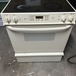 SLIDE IN STOVE 