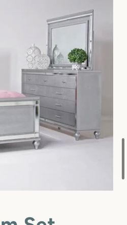 Dresser