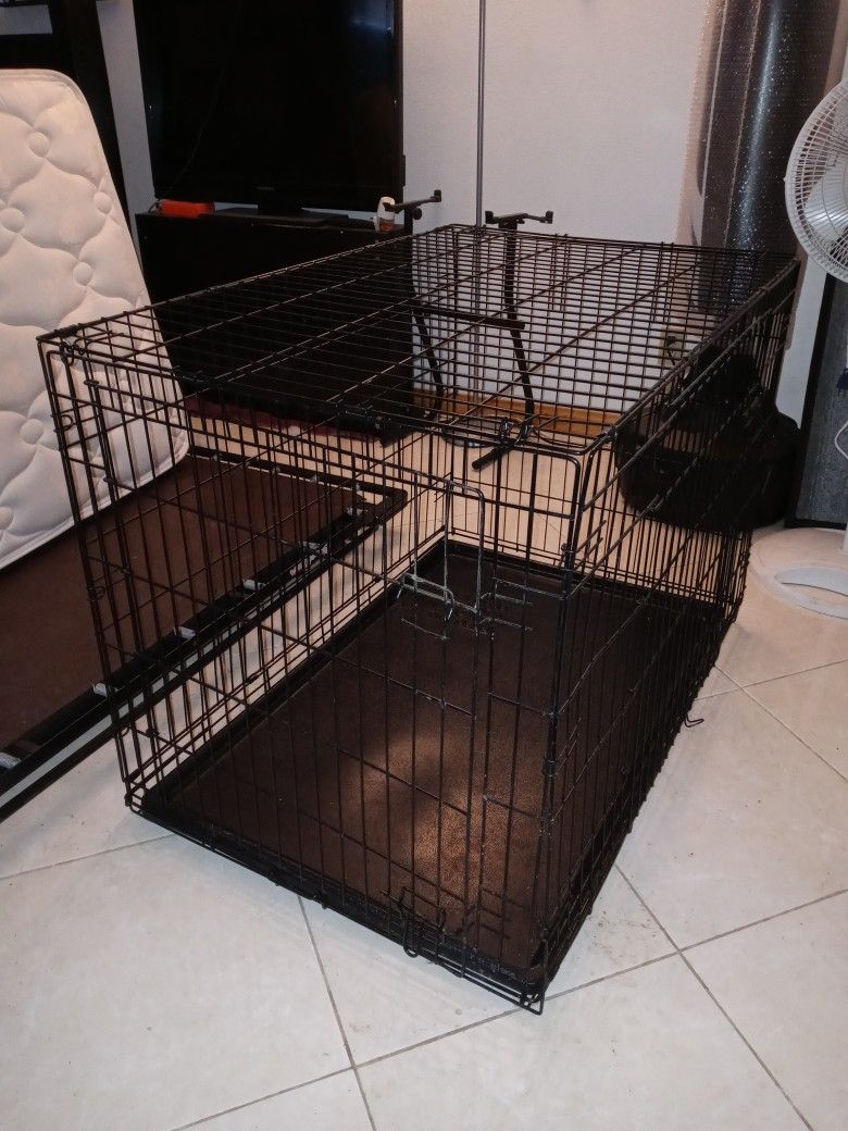 Kennel / Cage