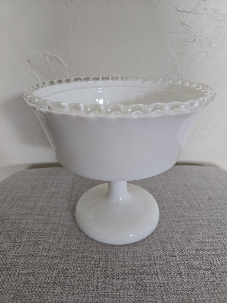 Vintage Fenton Crested footed bowl