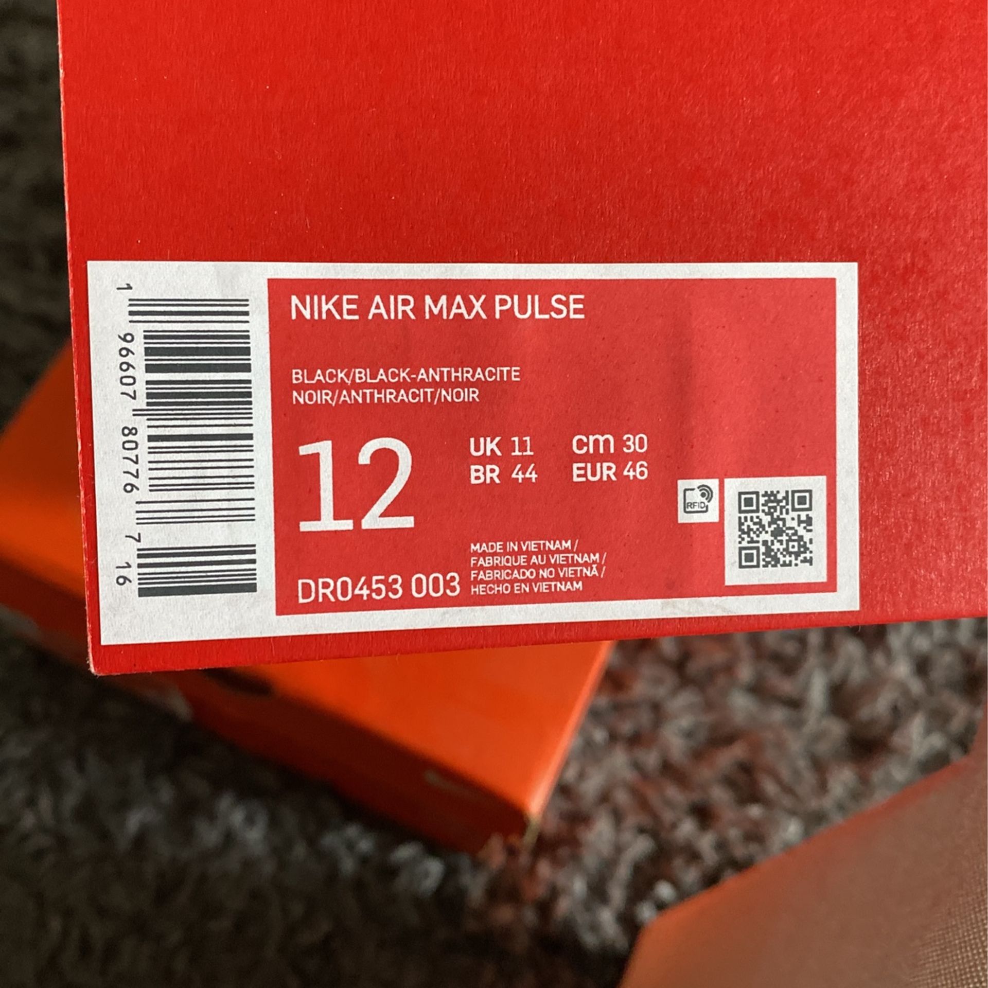 Nike Air Max Pulse Size 12