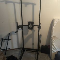Power Tower / Pull Up Bar