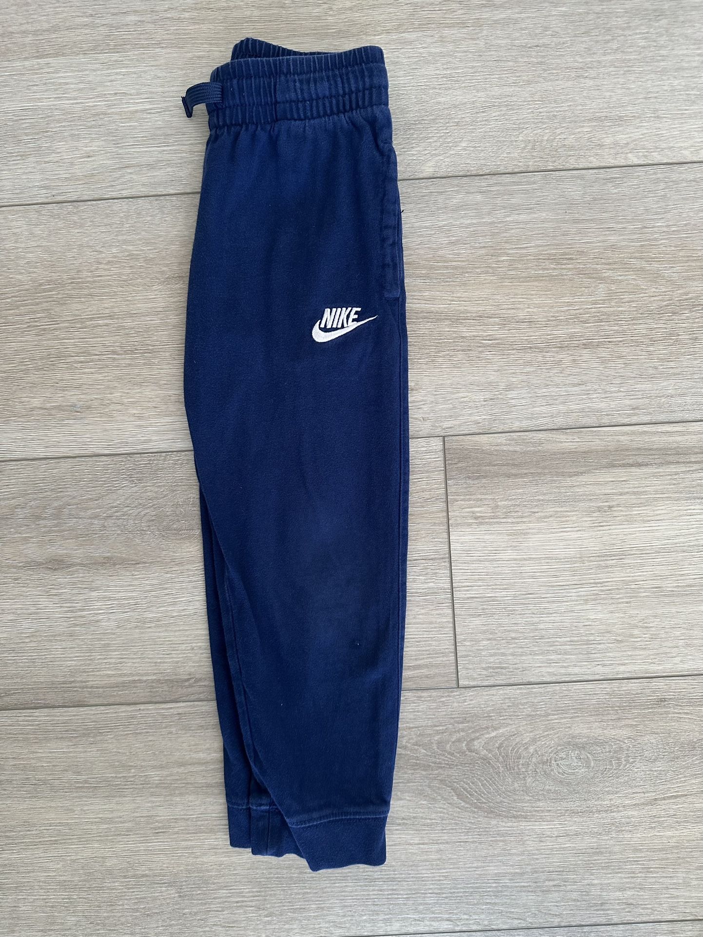  Boys Nike pant