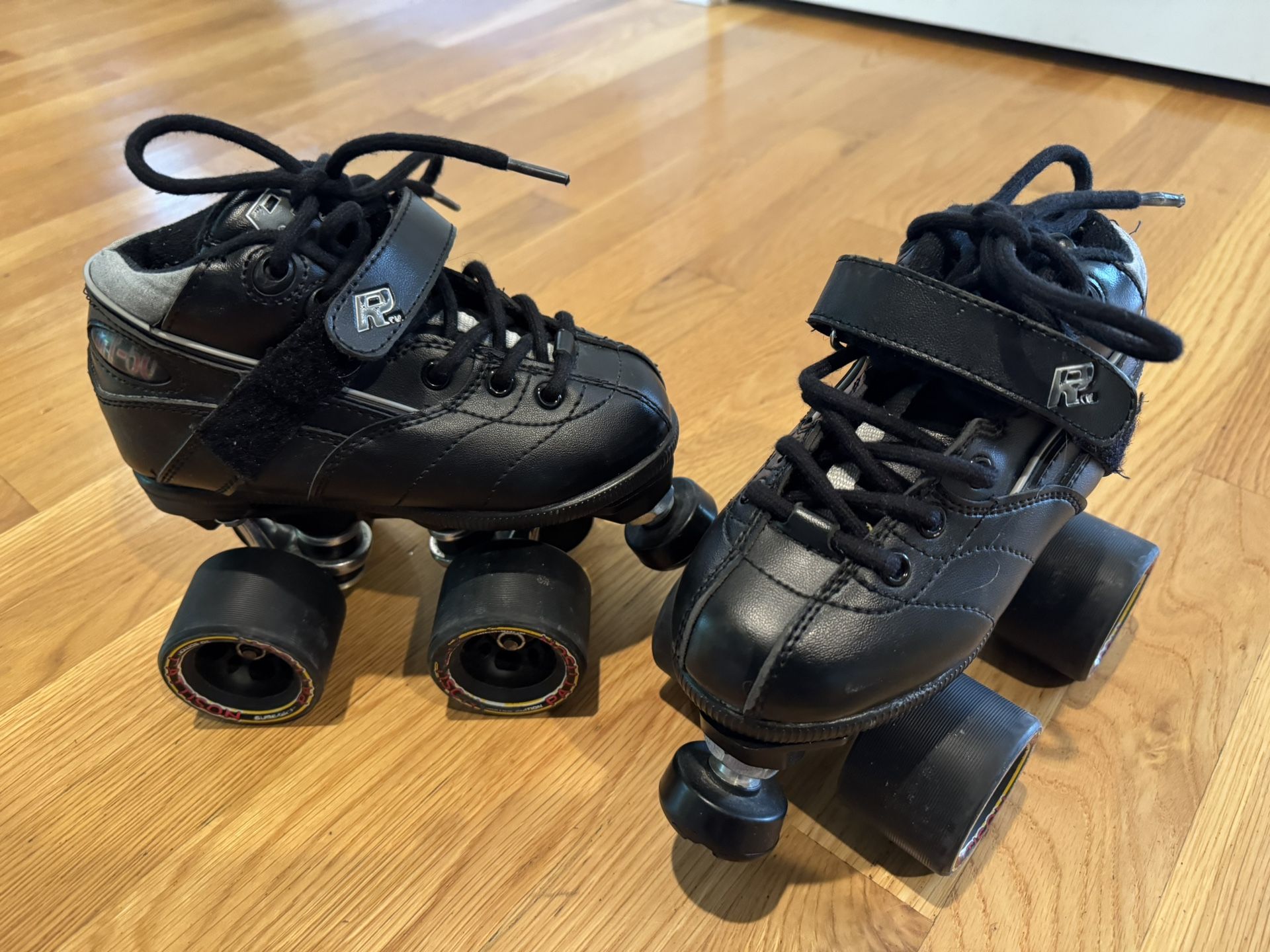 Rock GT50 Skates Size 1 Only Used Indoor On Hardwoods (like new)