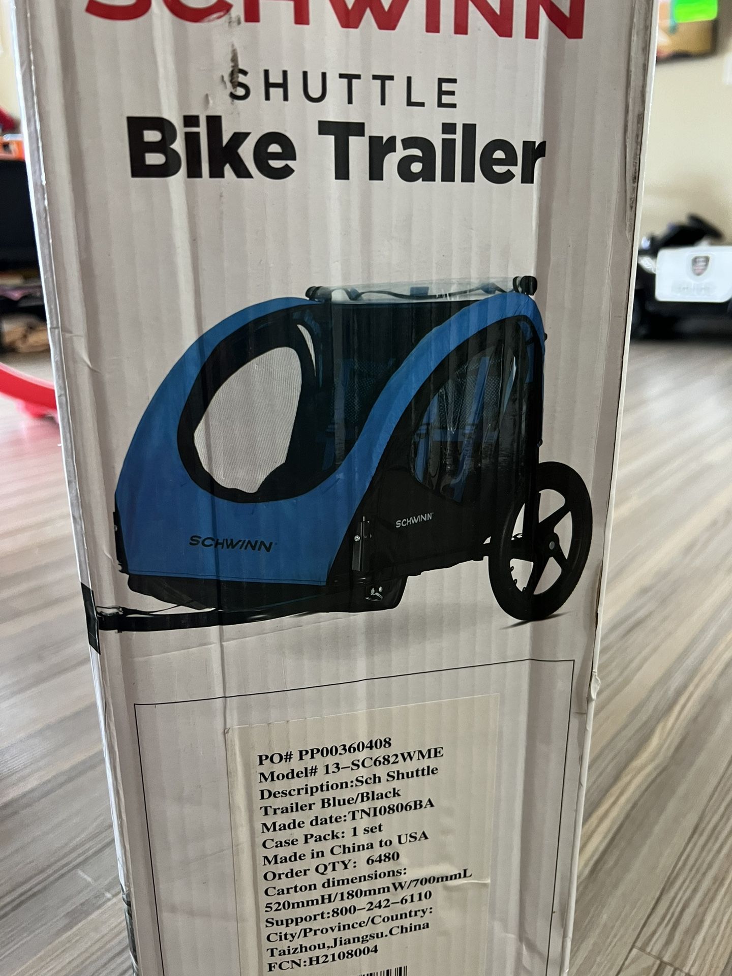 Schwinn Shuttle foldable bike trailer 2 passengers blue black