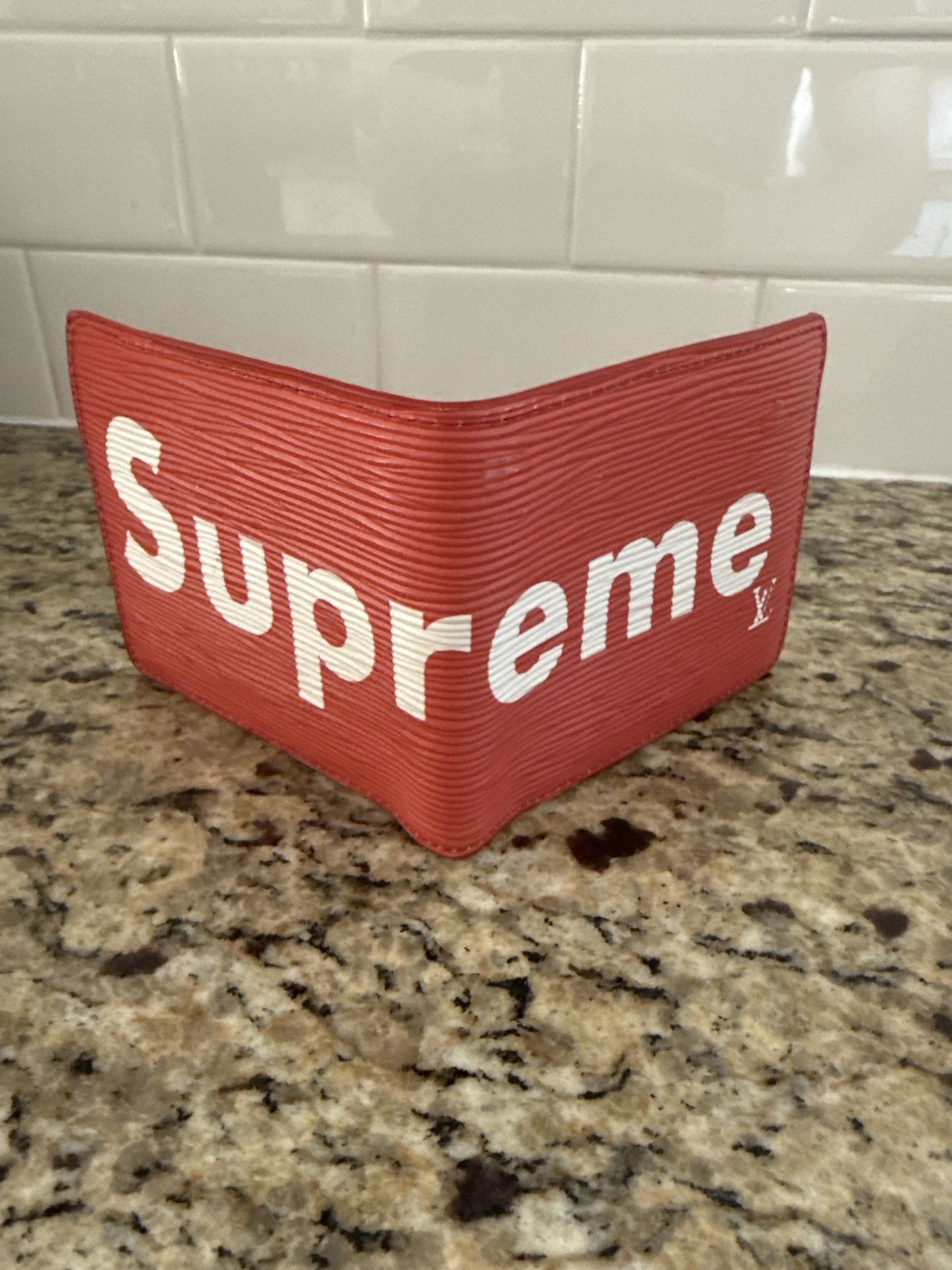 Louis Vuitton x Supreme Slender Wallet Epi Red