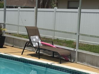 3-Piece Poolside Lounge Set – 2 Adjustable Recliners & Glass Side Table