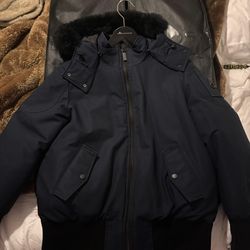 Selling Moose Knuckles