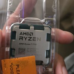 AMD RYZEN 7 7700