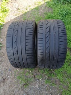 315/35/20 Bridgestone Dueler H/P Sport Tires Only 2 Tires $200