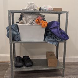 Small shelving unit(metal)