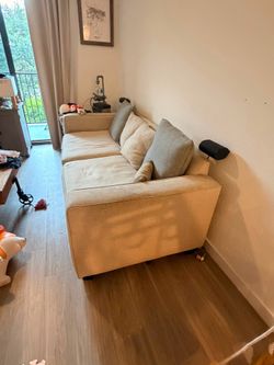 Free Sofa