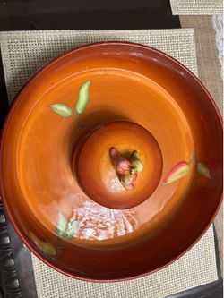 Chips and dips bowl