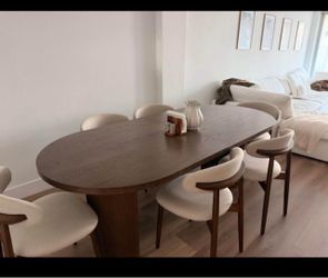 DINNING ROOM TABLE - CHAIRS NOT INCLUDED