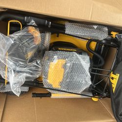 DEWALT 20V MAX 21.5 in. Battery Powered Walk Behind Push Lawn Mower with (2) 10Ah Batteries & Charger