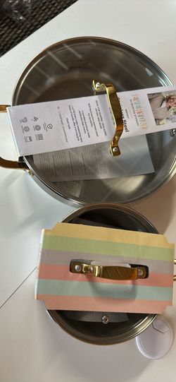 Martha Stewart pans 2