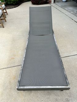 Outdoor chaise