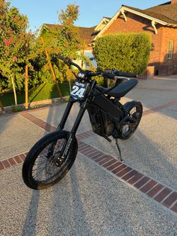 2025 Talaria X3 (LOOKING TO TRADE FOR STREET LEGAL)