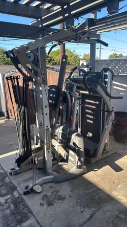 Bow flex and treadmill