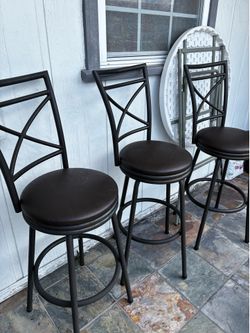 3 Metal Bar Stools + FREE Table – $50