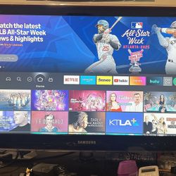 Samsung 27” Tv / PC Computer Monitor . HDMI, USB ,  