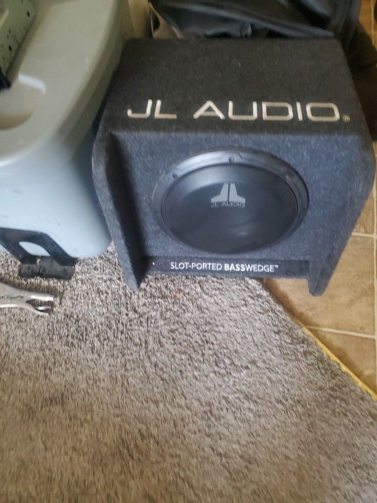 Base Sub Woofer