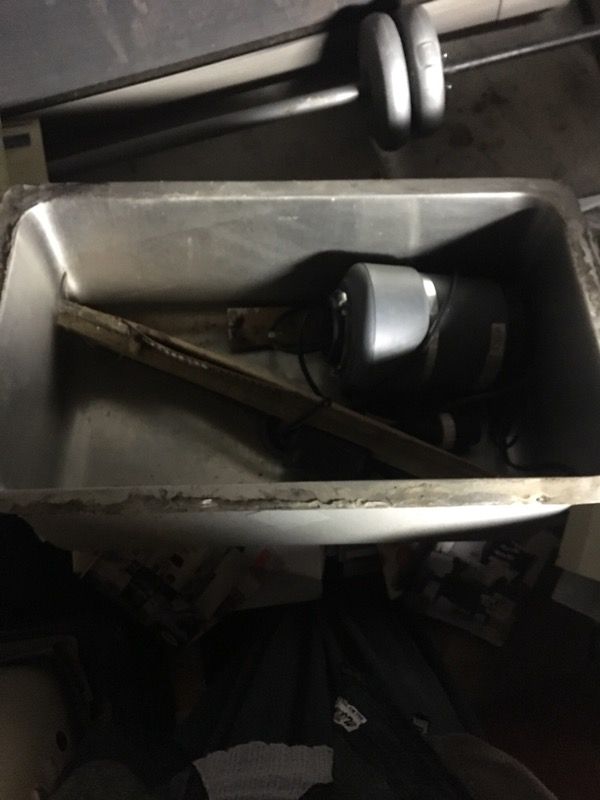 Deep under mount sink