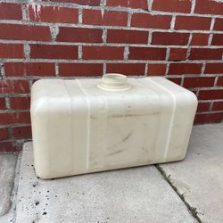 Car Detailing 45 Gallon water tank