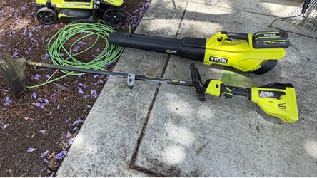RYOBI Cordless Battery String Trimmer/Edger and Jet Fan Blower Combo Kit