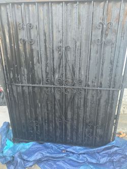 IRON GATE  48 WIDTH  5 HIGHT