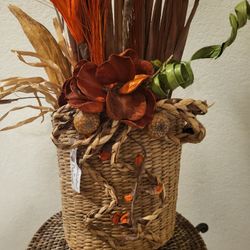 ARTIFICIAL FLORAL ARRAGEMENT