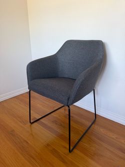 Desk chair