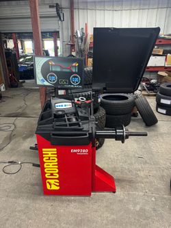 Corghi EM9280 Wheel Balancer